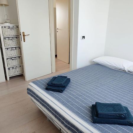 Grazioso Appartamento Vicino Al Mare San Cataldo  Exterior photo